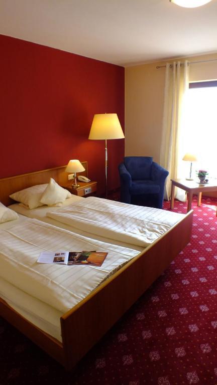 Weinhotel St. Stephanus เซลทิงเงน-อาคทิก ห้อง รูปภาพ