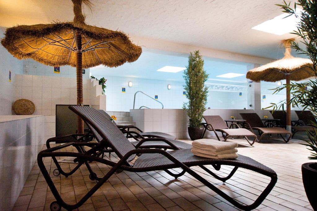Weinhotel St. Stephanus เซลทิงเงน-อาคทิก ภายนอก รูปภาพ